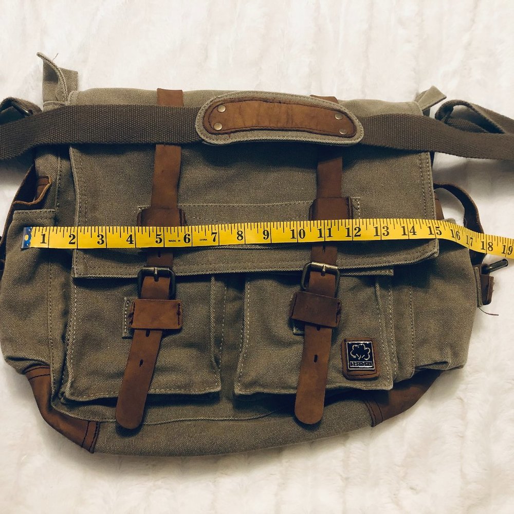 Messenger bag